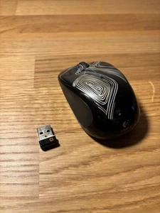 Logitech M325 Wireless Mouse - Limited Edition - Comes with Dongle / Receiver - Afbeelding 1 van 2