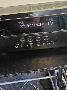 YAMAHA RX-V565  Natural Sound AV Receiver Dolby HDMI DTS Cinema DSP Digital D240 - Picture 1 of 12