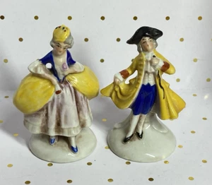 Vtg Victorian Bisque Miniature Gentleman and Lady Porcelain Figures 2.75 in Tall - Picture 1 of 9
