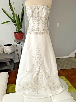 Elaborate Wedding Dress beaded Sz 8 white, was 2K, rhinestone crystal's halter - Image 1 of 4