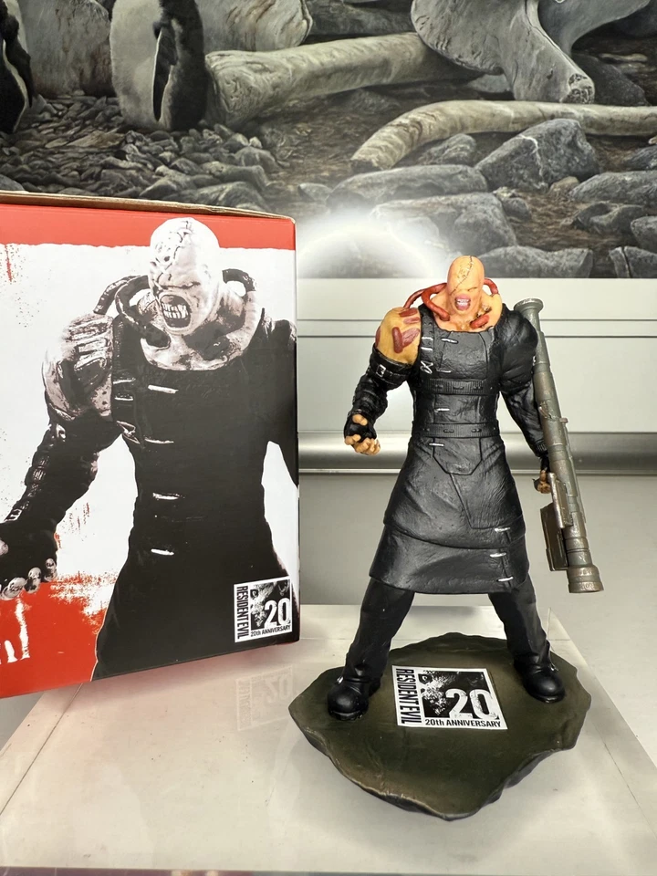 Capcom Resident Evil 20th Anniversary Exclusive Nemesis Figure 4.5" - Image 1 of 4