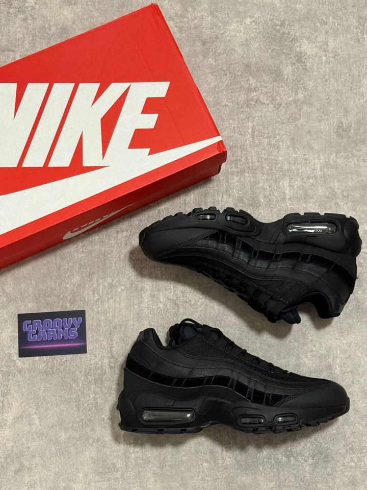 Nike Air Max 95 Triple Black Authentic - Different Sizes to choose from - Image 1 of 1
