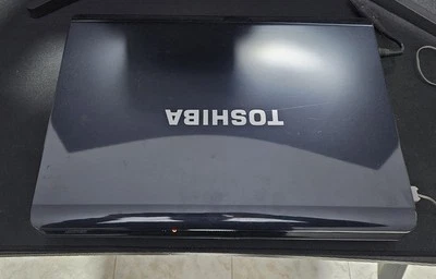 Toshiba A200 1 L -8 - Immagine 1 di 4
