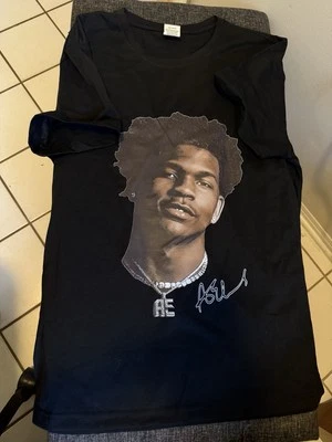 Camiseta gráfica de Anthony Edward  Foto 1 de 4