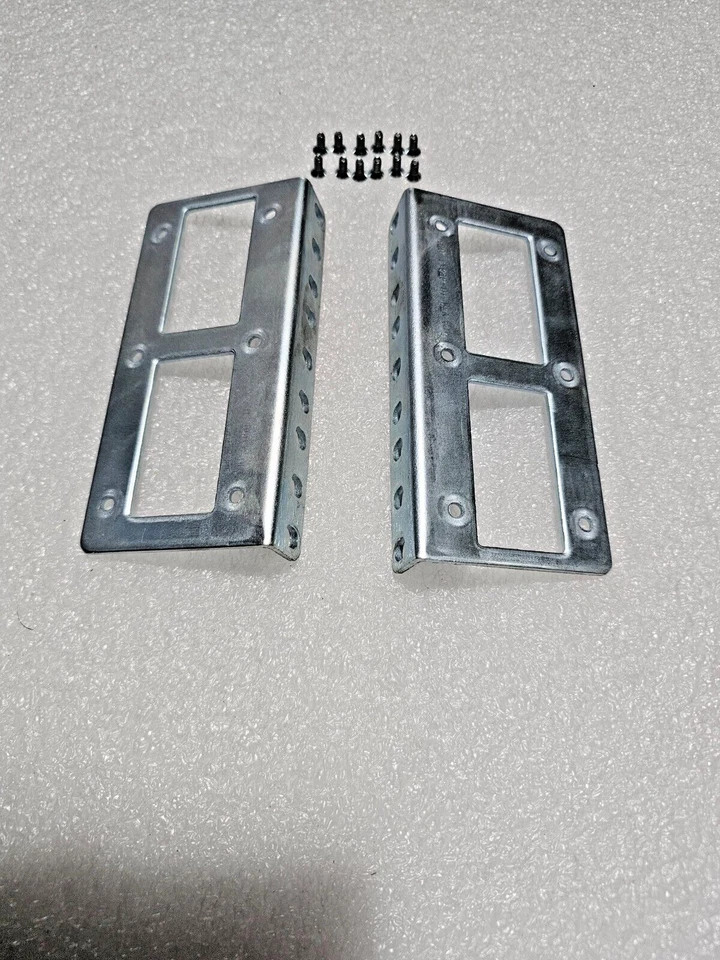 Cisco ACS-3900-RM-19 19 inch Rack Mount Kit for Cisco 3925 - 3945E ISR w/ Screws - Image 1 of 1