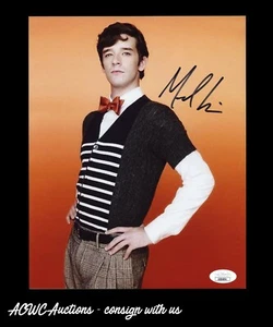 Autograph 8x10 - Michael Urie - Ugy Betty - JSA Certified - Picture 1 of 2