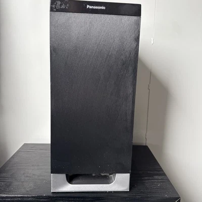 Altoparlante subwoofer Panasonic - nero - solo unità SB-HWA680 collegamento wireless funzionante - Immagine 1 di 4