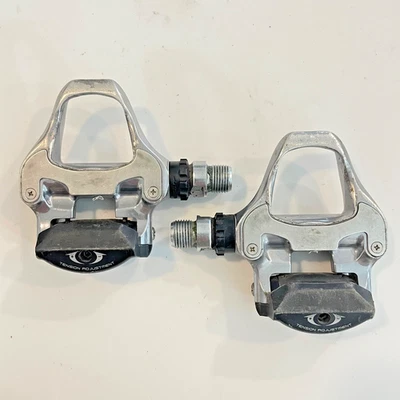 Pedales Shimano 105 PD-5610 sin clip plateados bicicleta de carretera 3 pernos de colección Foto 1 de 3