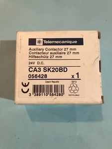 NEW Telemecanique CA3SK20BD Contactor Auxiliary 24VDC 27mm - Picture 1 of 3