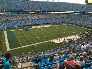 (4) Tampa Bay Bucs vs Carolina Panthers Tickets (low row) - Picture 1 of 3