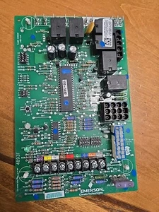 🔥Goodman Amana PCBBF107S Furnace Control Board 50V51-290-01 150-1440 (T10) - Picture 1 of 5