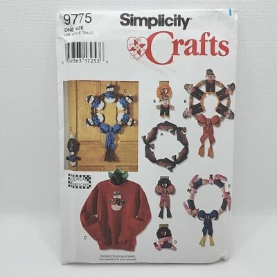 Simplicity Crafts 9775 Holiday Wreath Doorknob Hang Pieced Sewing Pattern Uncut - Image 1 of 4