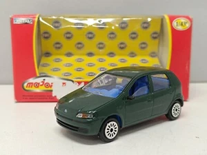 Fiat Punto 5 porte 1999 Verde Green - Majorette 1:43 Usato in box Rare - Foto 1 di 6