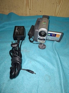 Videocámara digital Medion MD 9021 Mini DV - Imagen 1 de 10