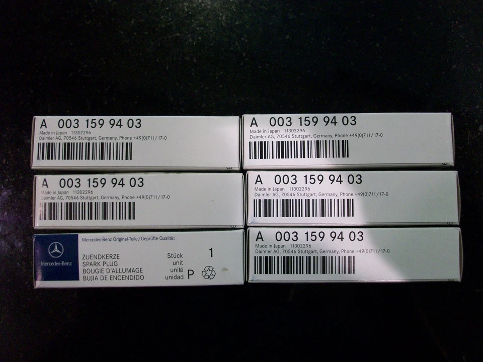 OEM GENUINE MERCEDES BENZ SPARK PLUG SET OF 12 FOR 112 V6 ENGINES Foto 1 de 1