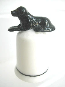 KLIMA Dé à coudre Thimble - LABRADOR NOIR COUCHE - Picture 1 of 2