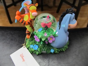 Disney Winnie The Pooh Eeyore & Tigger Snowglobe With Tag In Disney Store Box - Picture 1 of 8