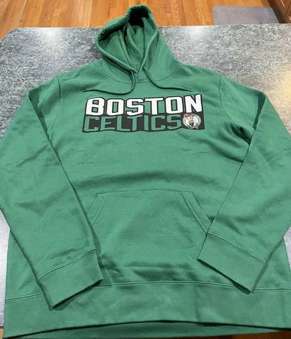 Majestic Boston Celtics Kyrie Irving #11 Green Hoodie Sweatshirt Size Large Cover
