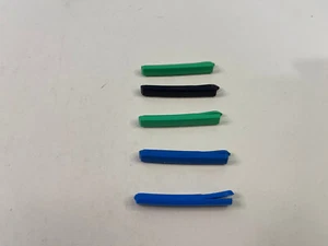 Vintage Lot of 80's Plastic Hair Barrettes 5 Pieces - Picture 1 of 2