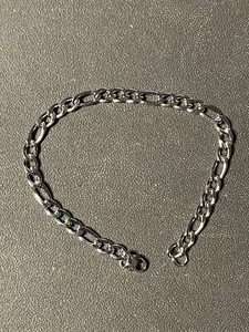 Men’s Stainless Steel Figaro Link Chain Bracelet - 7.5 Inches *100007 - Picture 1 of 3