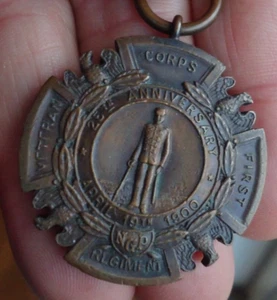 Medaglia, Anniversario d'Argento, Corpo dei Veterani, 1875-1900 Primo Reggimento Fanteria NGP - Foto 1 di 2