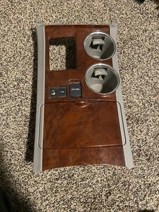 08-13 TOYOTA HIGHLANDER FRONT CENTER SHIFTER BEZEL CUP HOLDER WOOD Limited - Picture 1 of 4