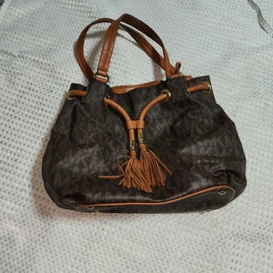 MICHAEL KORS XL JET SET GATHERED DRAWSTRING TOTE BAG - Picture 1 of 13