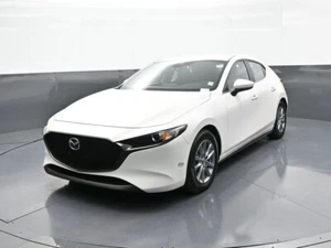 2022 Mazda Mazda3 2.5 S - Picture 1 of 12