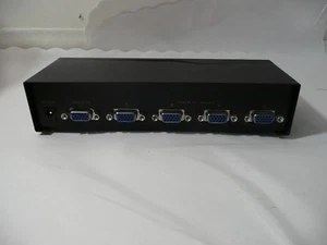 TEQ AV/IT DIX204 4 PORT VGA VIDEO OUT 1 PORT VGA VIDEO IN SPLITTER BOX 909040171 - Bild 1 von 7