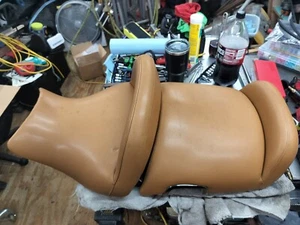 2002-06 BMW R1200 R1200CL OEM Driver and Passenger Tan Seat Saddle Cushion Pad - Picture 1 of 15