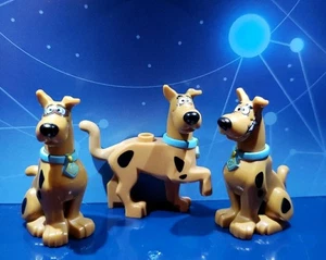 Lego Scooby Minifigur Lot 3 Varianten Schutzbrille plappernd stehend 75902 75904 - Bild 1 von 10