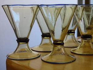 7 MURANO ITALY VENETIAN CORDIAL GLASSES OCTAGONAL COLOR AMBER LIGHT AND BLUE - Picture 1 of 8