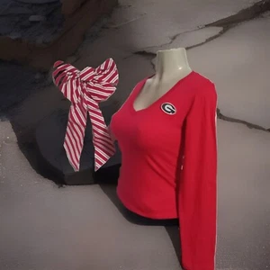 Ladies Sz Small V Neck Long Sleeve Red Tee Shirt - Picture 1 of 10