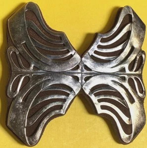 YVES SAINT LARENT BELT BUCKLE EARLY 1970's INCREDIBLY RARE - Picture 1 of 6