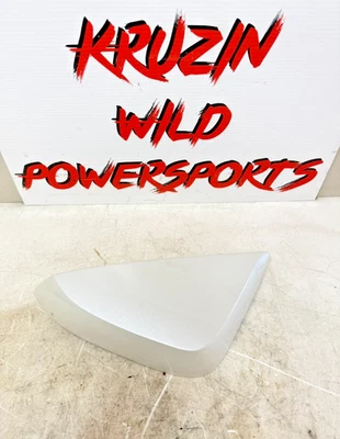 2007 Victory Kingpin OEM Right Side Cover Fairing Cowl Panel Trim - Image 1 of 4