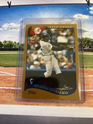 2002 Topps Alfonso Soriano Rookie Gold Cup #95 New York Yankees - Image 1 of 2
