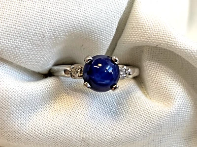 Anillo Oro Blanco 14K 2.5g Joyería Fina Talla 6.25 Banda Azul Oscuro y Piedras Transparentes Foto 1 de 4