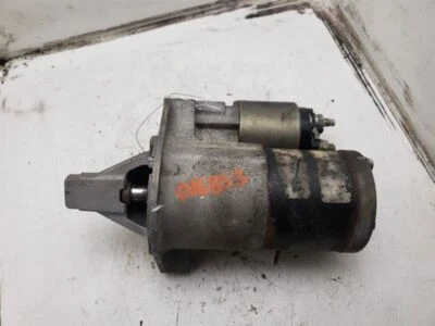 Motor de arranque usado se adapta a: Volkswagen Passat 2004 1,8 grado C Foto 1 de 4