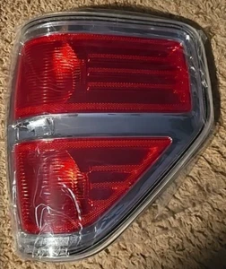 Luz trasera cromada brillante para Ford F-150 2009 - 2014 paso trasero CL34-13B504-B - Imagen 1 de 5