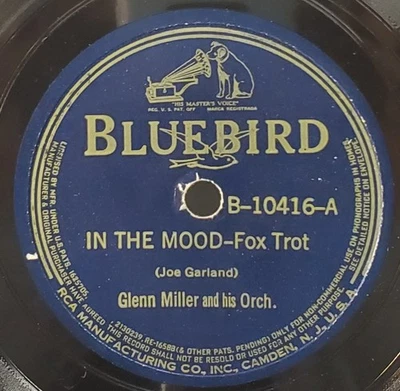 Glenn Miller 78rpm – In the Mood / I Want to Be Happy – Bluebird B-10416 Swing E - Image 1 of 4