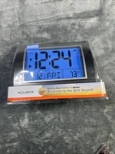 AcuRite Reloj Despertador Atómico Fecha Día de la Semana Temperatura Retroiluminación Pantalla Grande NUEVO - Imagen 1 de 6