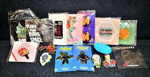 Lot of 16 Miscellaneous Pins - Picture 1 of 24