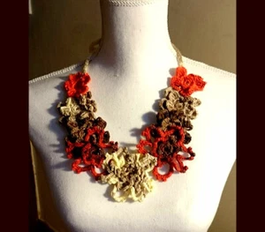 Crochet fancy red-brown flower summer necklace/Mother's Day handcrafted necklace - Picture 1 of 3