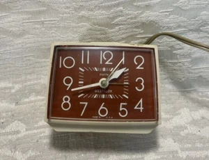 VINTAGE WESTCLOX DIALITE ALARM CLOCK MINIKIN DROWSE DIALITE MODEL 22192 WORKS - Picture 1 of 6