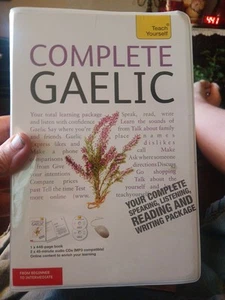 Teach Yourself 2011 Complete Gaelic Irish 2 CDs MP3 Compatible 1 Book - Picture 1 of 6
