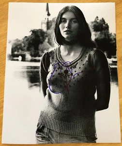 FOTO 8X10 FIRMADA AUTOGRAFIADA POR CANTANTE DE FOLK COUNTRY EMMYLOU HARRIS con PRUEBA {b} - Imagen 1 de 3