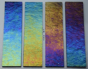 1108.31 - 1" x 4" - 4 IRIDIZED AQUAMARINE BLUE BULLSEYE 3mm THICK GLASS 90 COE - Foto 1 di 8