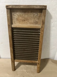Vintage Busy Bee No. 16 Two-Sided Washboard 1930’s - Picture 1 of 4