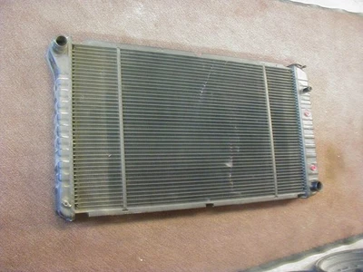 N.O.S. 1989-1991 CHEVY SUBURBAN 2500 454 C.I. AT. 4 CORE COPPER/BRASS RADIATOR - Image 1 of 3
