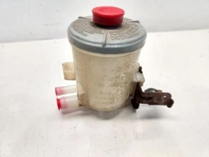 2011 Honda CRV (2.4L / AT) Power Steering Reservoir - Picture 1 of 12